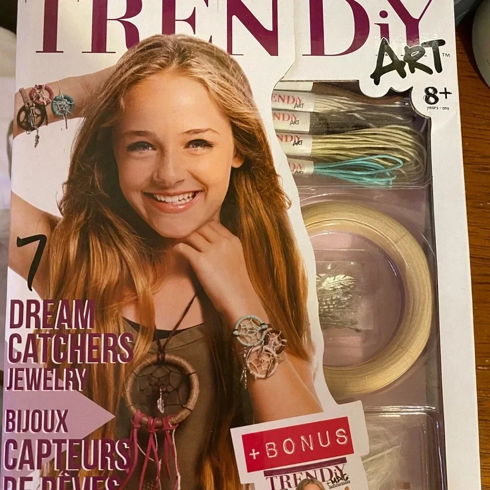 Néw Dreamcatcher Jewelry Making Kit